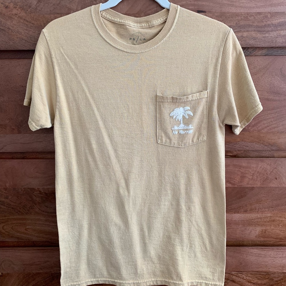 PS/LA women’s shirt, short sleeve, size extra small, yellow, barely used.